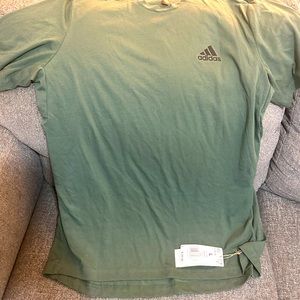 Men’s Adidas shirt!!